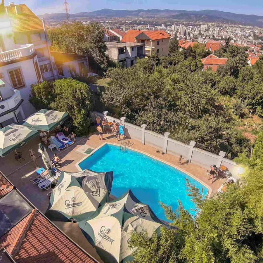 City View & Pool Apartment Ni Eksteriør billede